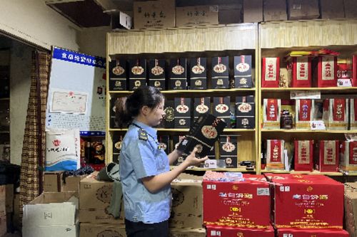 山西太原迎澤區(qū)市場(chǎng)監(jiān)管局開(kāi)展酒類食品專項(xiàng)檢查